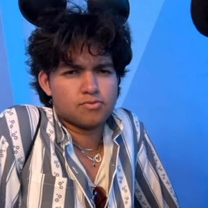 Meet your Posher, Adrian